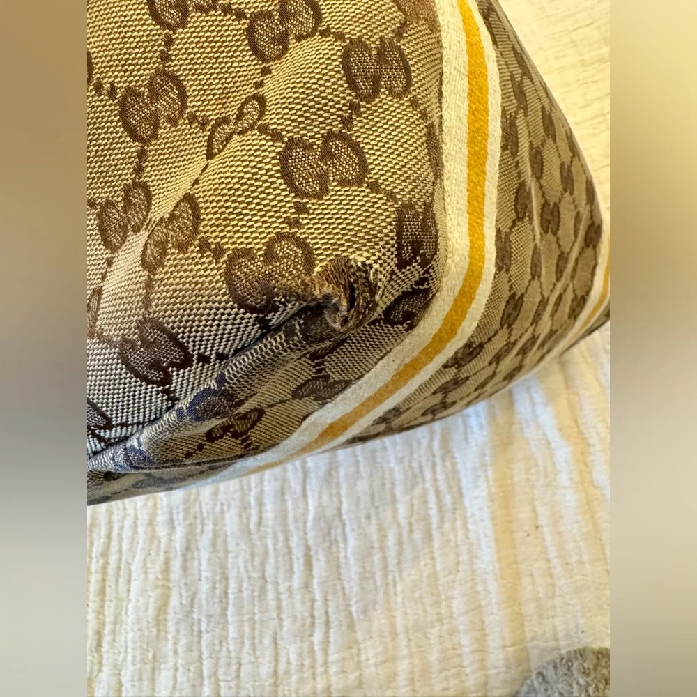 Gucci Signature Monogram Canvas Shoulder Tote- Fixer Bag (Heavy damage) - Picture 8 of 16